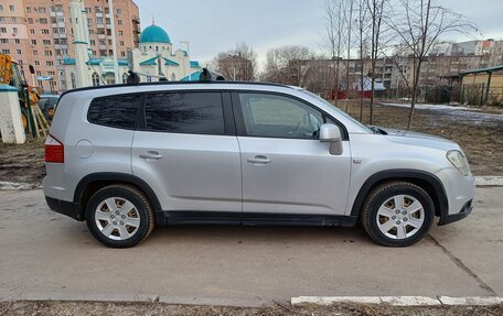 Chevrolet Orlando I, 2013 год, 800 000 рублей, 2 фотография