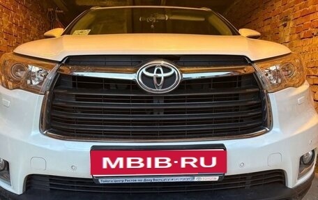 Toyota Highlander III, 2014 год, 3 300 000 рублей, 3 фотография