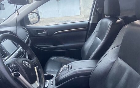 Toyota Highlander III, 2014 год, 3 300 000 рублей, 14 фотография