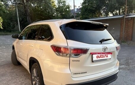 Toyota Highlander III, 2014 год, 3 300 000 рублей, 9 фотография