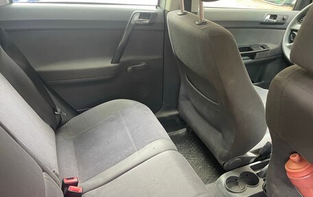 Volkswagen Polo IV рестайлинг, 2005 год, 280 000 рублей, 23 фотография