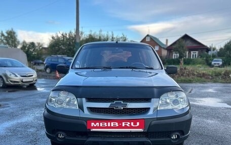 Chevrolet Niva I рестайлинг, 2010 год, 329 000 рублей, 2 фотография