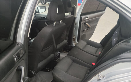 Volkswagen Bora, 2001 год, 310 000 рублей, 8 фотография