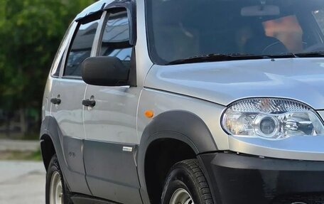 Chevrolet Niva I рестайлинг, 2011 год, 330 000 рублей, 5 фотография