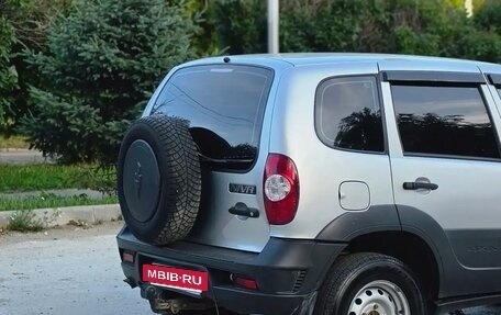 Chevrolet Niva I рестайлинг, 2011 год, 330 000 рублей, 15 фотография