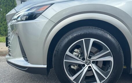 Lexus RX IV рестайлинг, 2025 год, 7 800 000 рублей, 4 фотография