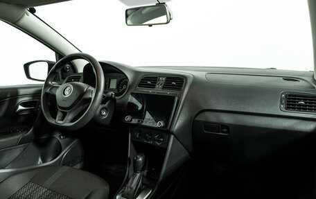 Volkswagen Polo VI (EU Market), 2017 год, 1 149 700 рублей, 9 фотография