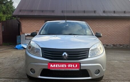 Renault Sandero I, 2012 год, 600 000 рублей, 2 фотография