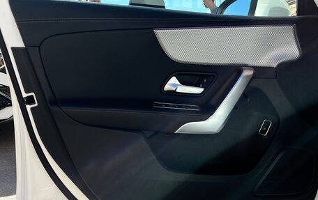 Mercedes-Benz A-Класс, 2022 год, 1 750 000 рублей, 11 фотография