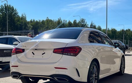 Mercedes-Benz A-Класс, 2022 год, 1 750 000 рублей, 17 фотография
