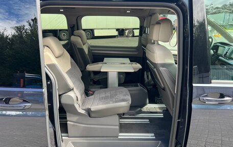 Volkswagen Multivan, 2023 год, 6 549 990 рублей, 24 фотография