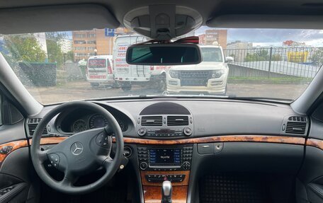 Mercedes-Benz E-Класс, 2002 год, 500 000 рублей, 9 фотография