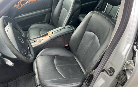 Mercedes-Benz E-Класс, 2002 год, 500 000 рублей, 12 фотография