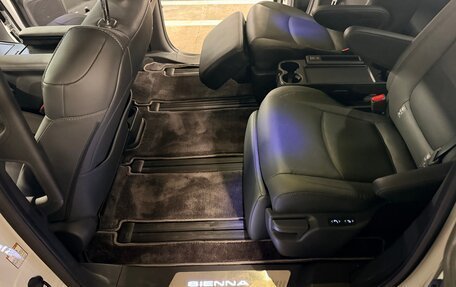 Toyota Sienna, 2025 год, 8 800 000 рублей, 9 фотография