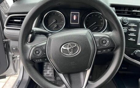 Toyota Camry, 2018 год, 1 620 000 рублей, 14 фотография