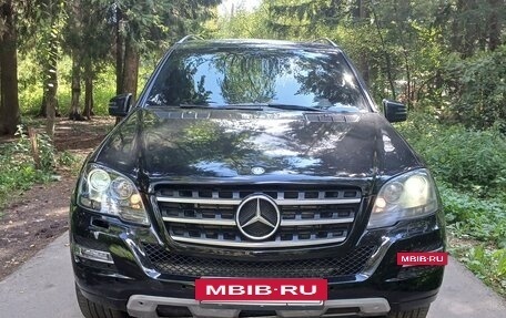 Mercedes-Benz M-Класс, 2011 год, 1 550 000 рублей, 2 фотография