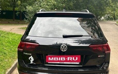 Volkswagen Tiguan II, 2019 год, 2 100 000 рублей, 3 фотография
