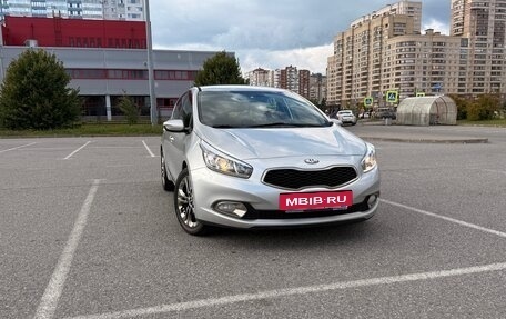 KIA cee'd III, 2013 год, 920 000 рублей, 3 фотография