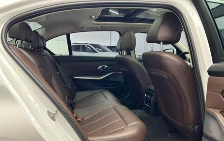 BMW 3 серия, 2023 год, 2 660 000 рублей, 19 фотография