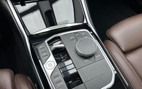 BMW 3 серия, 2023 год, 2 660 000 рублей, 14 фотография
