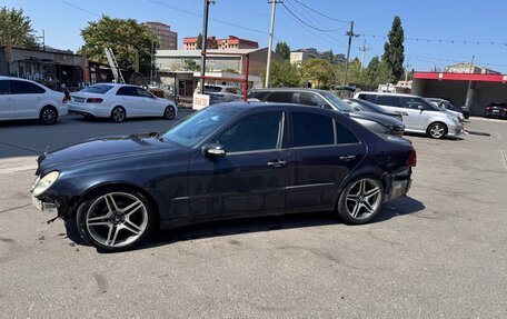 Mercedes-Benz E-Класс, 2003 год, 350 000 рублей, 11 фотография