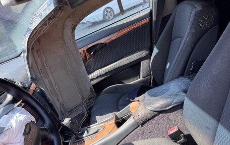 Mercedes-Benz E-Класс, 2003 год, 350 000 рублей, 12 фотография