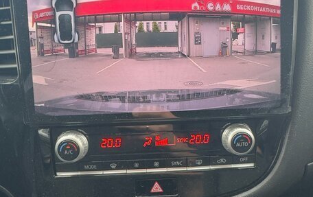Mitsubishi Outlander III рестайлинг 3, 2014 год, 2 849 000 рублей, 22 фотография