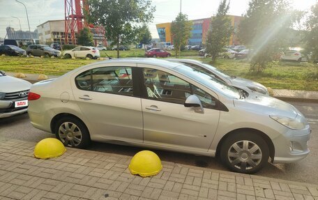 Peugeot 408 I рестайлинг, 2016 год, 460 000 рублей, 4 фотография