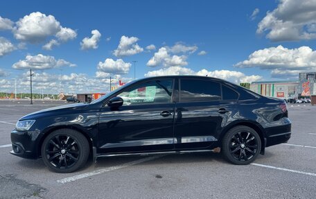 Volkswagen Jetta VI, 2013 год, 800 000 рублей, 2 фотография