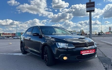 Volkswagen Jetta VI, 2013 год, 800 000 рублей, 7 фотография