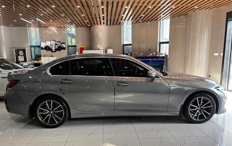 BMW 3 серия, 2023 год, 2 800 000 рублей, 8 фотография