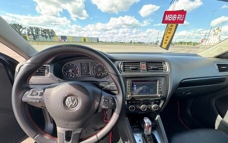 Volkswagen Jetta VI, 2013 год, 800 000 рублей, 9 фотография