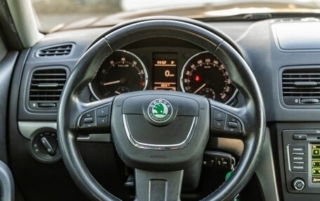 Skoda Yeti I рестайлинг, 2011 год, 1 068 000 рублей, 32 фотография