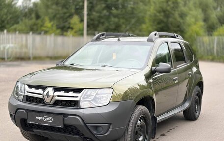 Renault Duster I рестайлинг, 2016 год, 890 000 рублей, 3 фотография