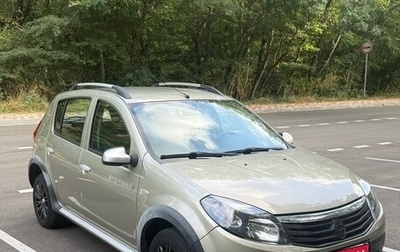 Renault Sandero I, 2013 год, 750 000 рублей, 1 фотография