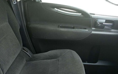 Nissan Serena III, 2010 год, 980 000 рублей, 8 фотография