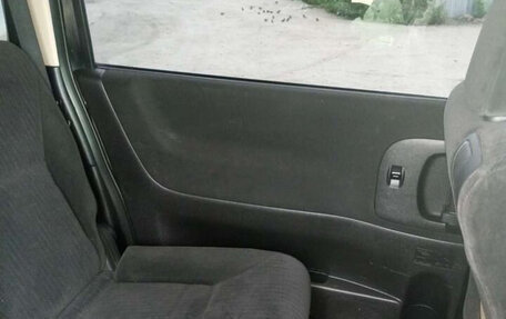 Nissan Serena III, 2010 год, 980 000 рублей, 7 фотография