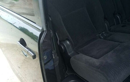 Nissan Serena III, 2010 год, 980 000 рублей, 9 фотография