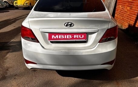 Hyundai Solaris II рестайлинг, 2016 год, 430 000 рублей, 3 фотография