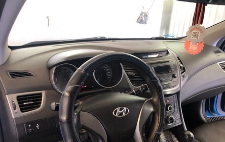 Hyundai Elantra V, 2014 год, 880 000 рублей, 3 фотография