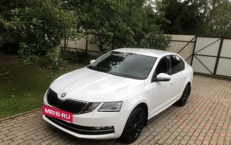 Skoda Octavia, 2017 год, 1 900 000 рублей, 5 фотография