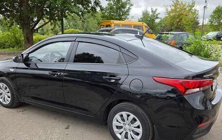 Hyundai Solaris II рестайлинг, 2018 год, 1 240 000 рублей, 4 фотография