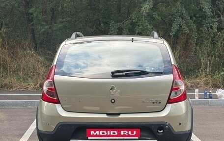 Renault Sandero I, 2013 год, 750 000 рублей, 4 фотография