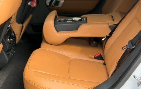 Land Rover Range Rover IV рестайлинг, 2019 год, 7 300 000 рублей, 19 фотография