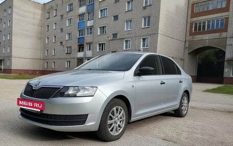 Skoda Rapid I, 2014 год, 810 000 рублей, 3 фотография
