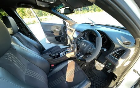 Honda Vezel, 2019 год, 2 000 000 рублей, 13 фотография
