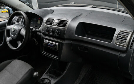 Skoda Fabia II, 2010 год, 390 000 рублей, 7 фотография