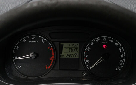 Skoda Fabia II, 2010 год, 390 000 рублей, 15 фотография