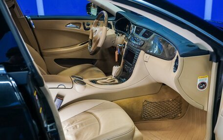 Mercedes-Benz CLS, 2008 год, 1 974 000 рублей, 13 фотография