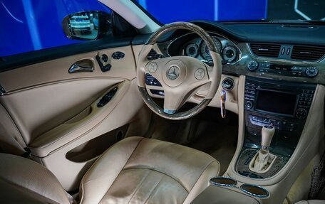 Mercedes-Benz CLS, 2008 год, 1 974 000 рублей, 23 фотография
